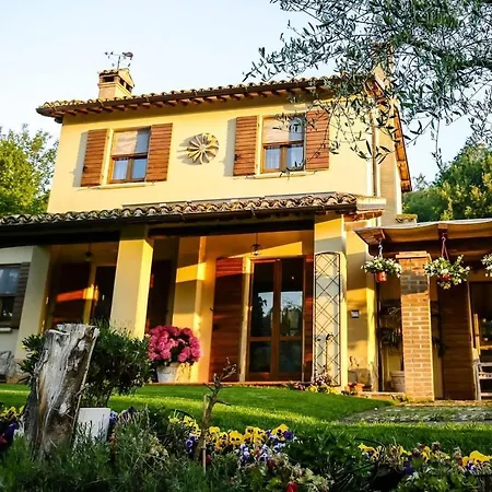 Luxury Italian Villa With Pool & Air Conditioning *