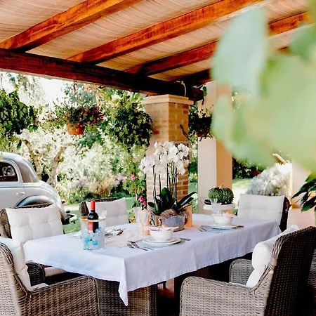 Luxury Italian Villa With Pool & Air Conditioning