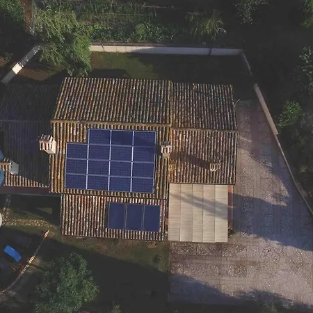 Luxury Italian Villa With Pool & Air Conditioning