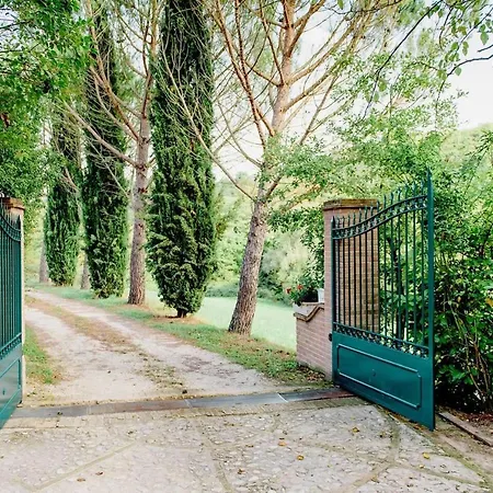 Villa Luxury Italian Villa With Pool & Air Conditioning